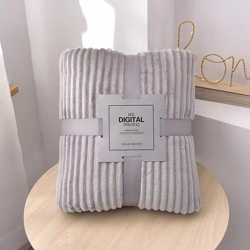 Dovira - weiche Fleece Kuscheldecke