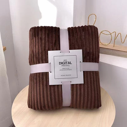 Dovira - weiche Fleece Kuscheldecke