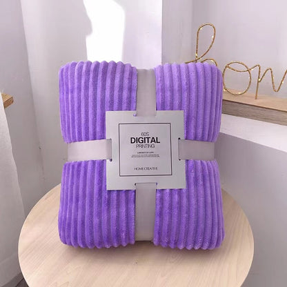 Dovira - weiche Fleece Kuscheldecke