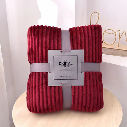 Dovira - weiche Fleece Kuscheldecke